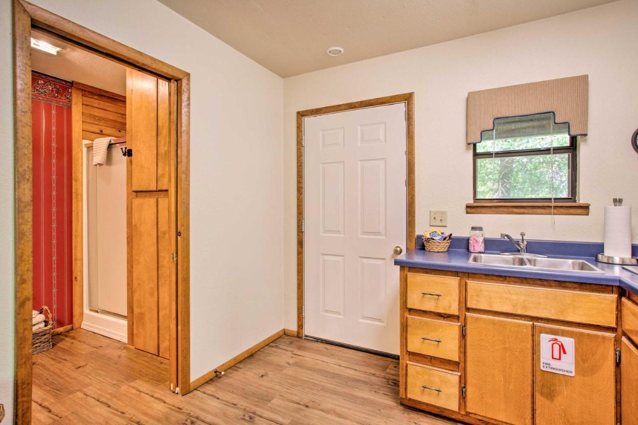 Bright Davis Escape With Screened-In Porch! Exterior foto